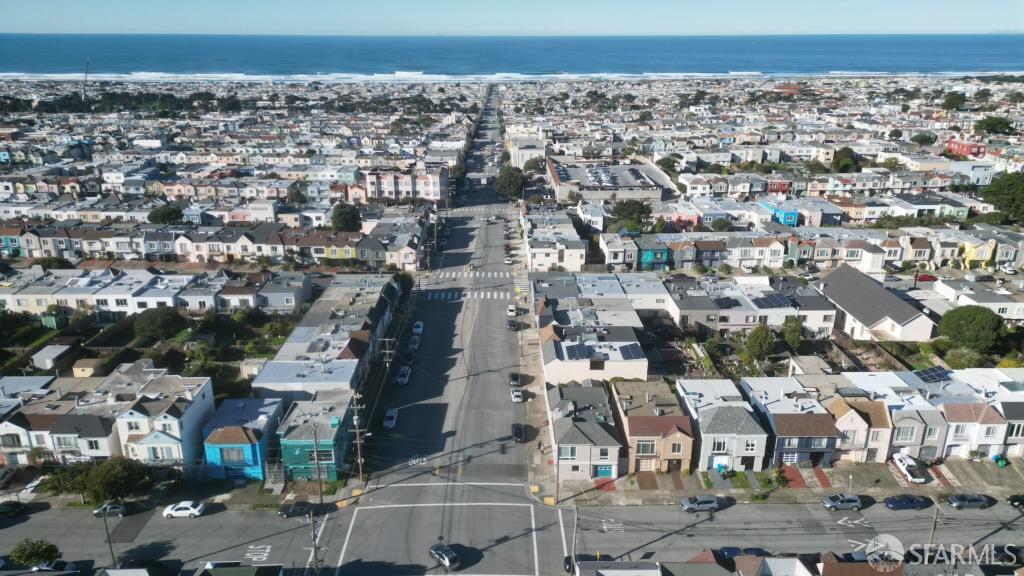 Detail Gallery Image 10 of 10 For 2036 Noriega St, San Francisco,  CA 94122 - 4 Beds | 3 Baths