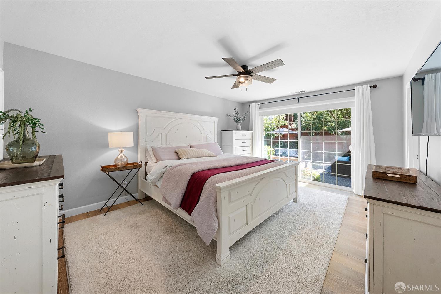 Detail Gallery Image 22 of 39 For 3299 Runnymede Ct, Pleasanton,  CA 94588 - 4 Beds | 2 Baths