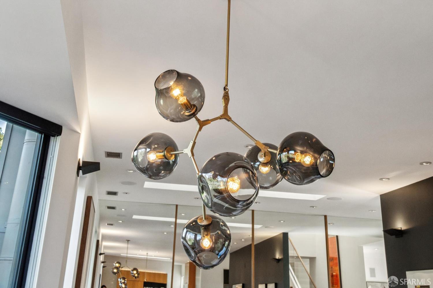 Detail Gallery Image 11 of 79 For 726 Lake St, San Francisco,  CA 94118 - 3 Beds | 3/1 Baths