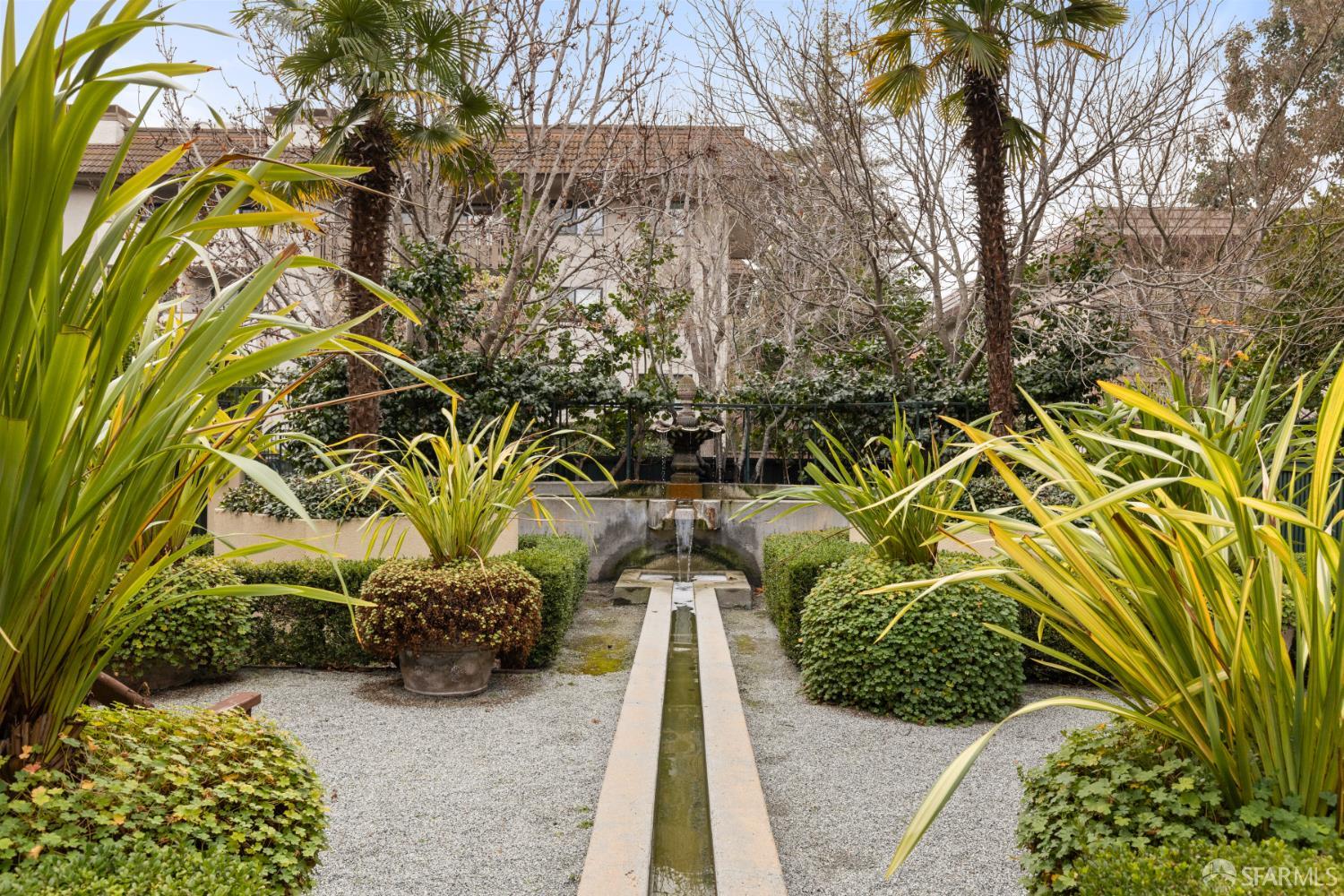 Detail Gallery Image 33 of 47 For 38 3rd St #309,  Los Altos,  CA 94022 - 2 Beds | 2 Baths