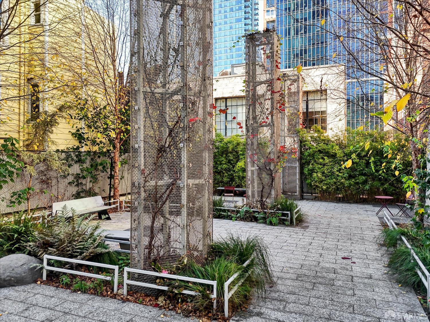 Photo #28: 426098097 Listing: Photo #28