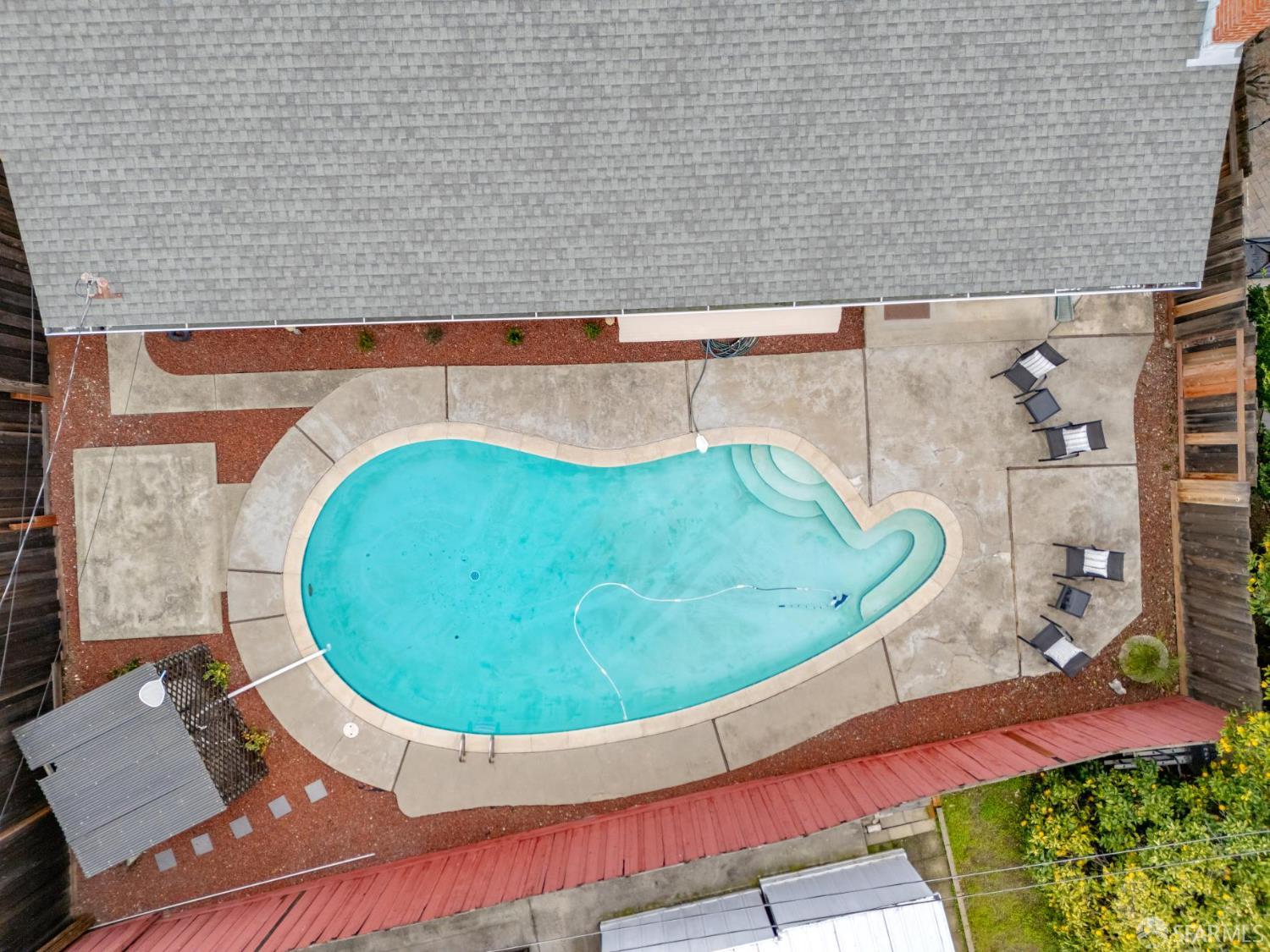 Detail Gallery Image 41 of 58 For 821 Raintree Dr, San Jose,  CA 95129 - 3 Beds | 2 Baths