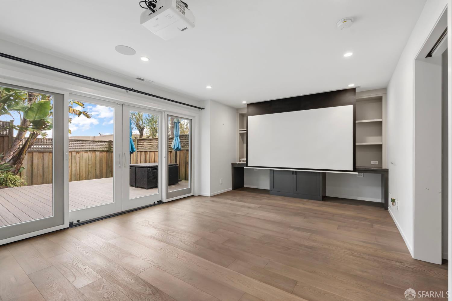 Detail Gallery Image 33 of 43 For 112 Baden St, San Francisco,  CA 94131 - 3 Beds | 2 Baths