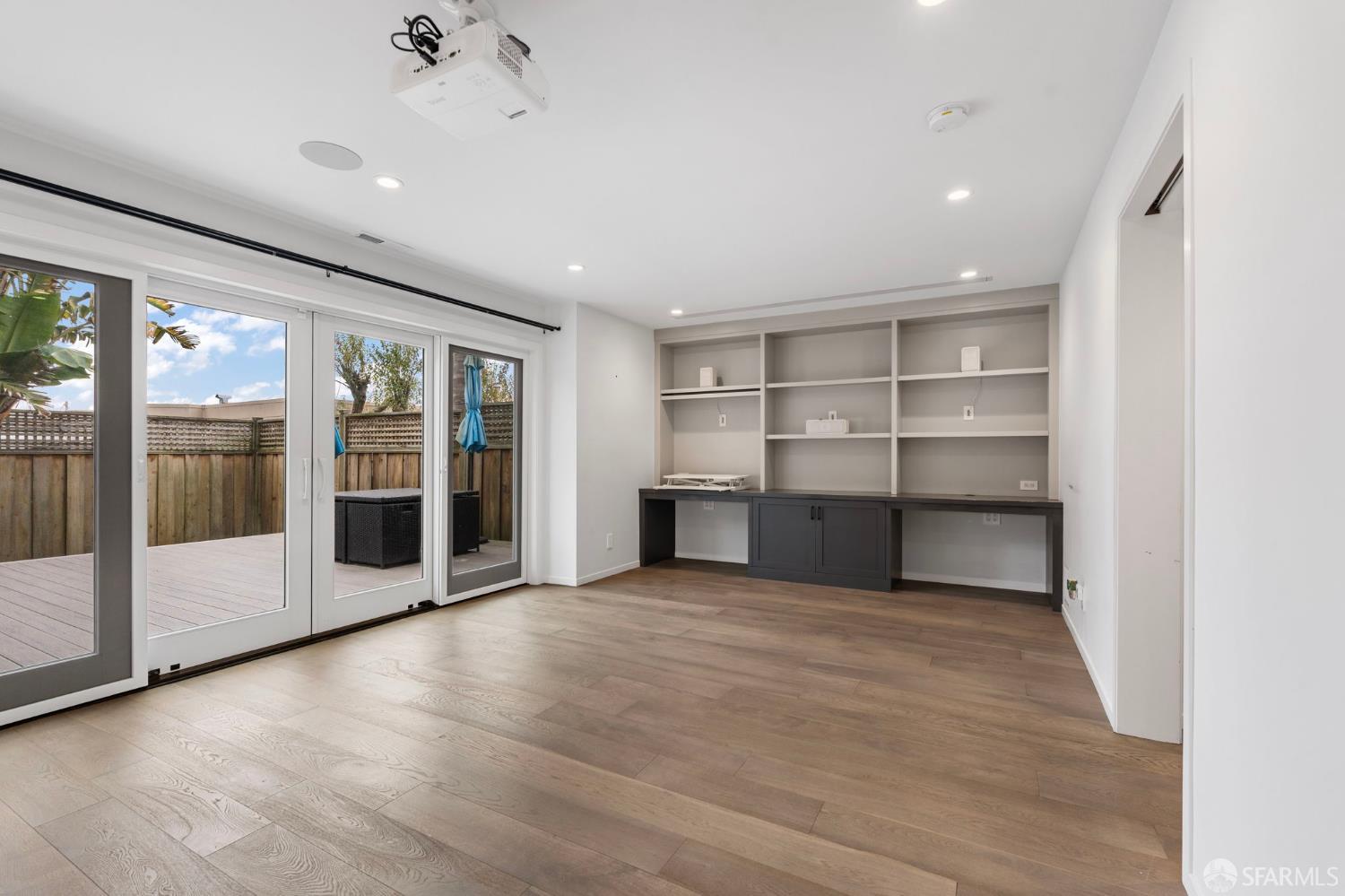 Detail Gallery Image 32 of 43 For 112 Baden St, San Francisco,  CA 94131 - 3 Beds | 2 Baths