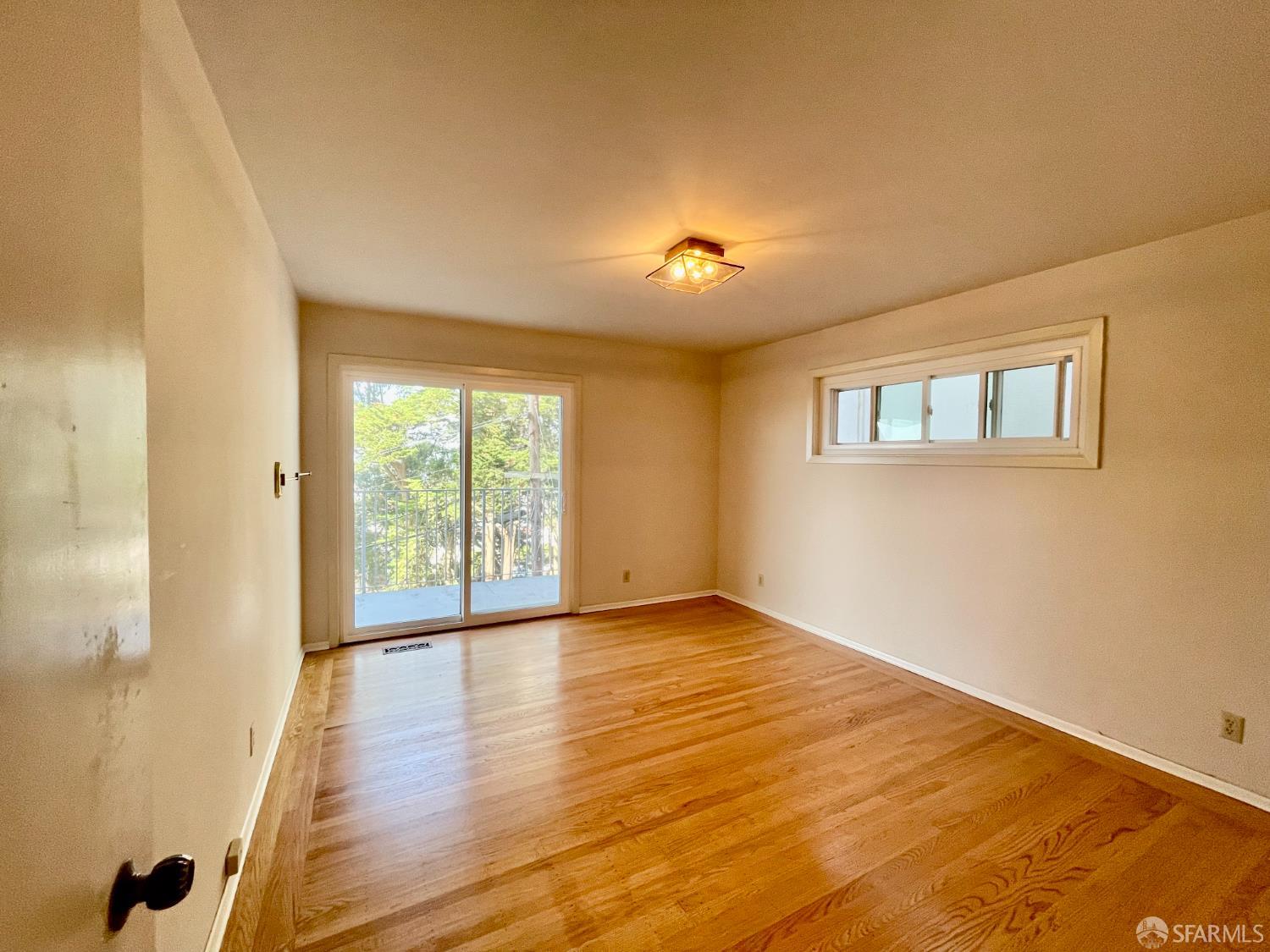 Detail Gallery Image 14 of 20 For 7 Sheldon Ter, San Francisco,  CA 94122 - 3 Beds | 3 Baths