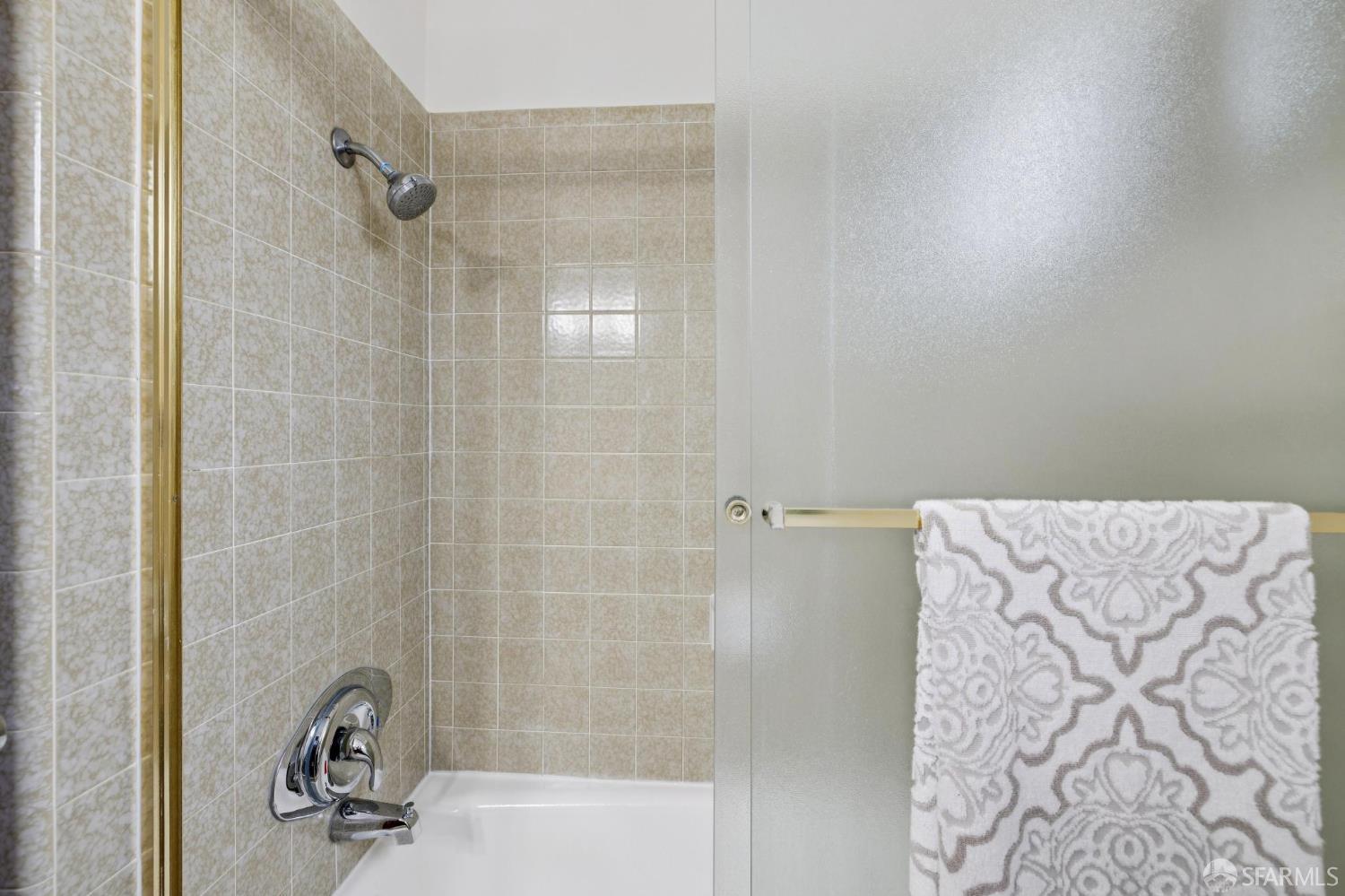 Detail Gallery Image 28 of 58 For 821 Raintree Dr, San Jose,  CA 95129 - 3 Beds | 2 Baths