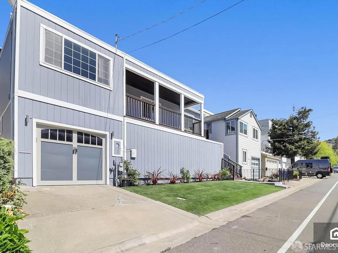 Detail Gallery Image 31 of 33 For 113 Alvarado St, Brisbane,  CA 94005 - 2 Beds | 2 Baths