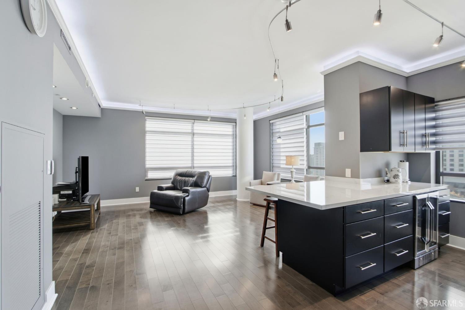 Detail Gallery Image 9 of 44 For 88 E San Fernando St #1002,  San Jose,  CA 95113 - 2 Beds | 2 Baths