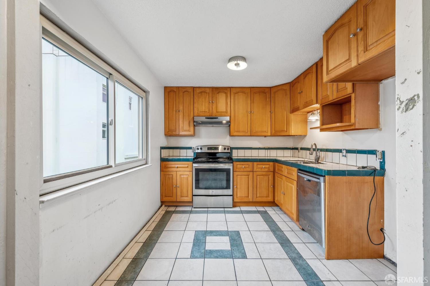 Detail Gallery Image 22 of 58 For 474 27th Ave, San Francisco,  CA 94121 - – Beds | – Baths