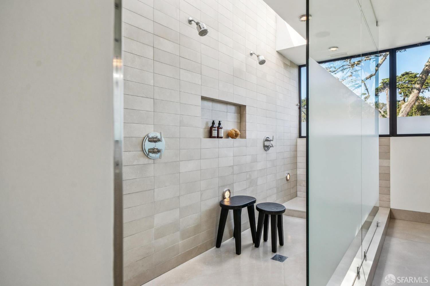 Detail Gallery Image 56 of 79 For 726 Lake St, San Francisco,  CA 94118 - 3 Beds | 3/1 Baths