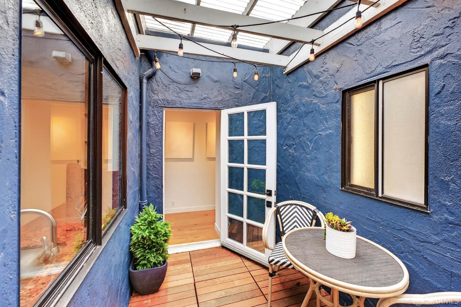 Detail Gallery Image 21 of 27 For 375 15th Ave, San Francisco,  CA 94118 - 2 Beds | 2 Baths