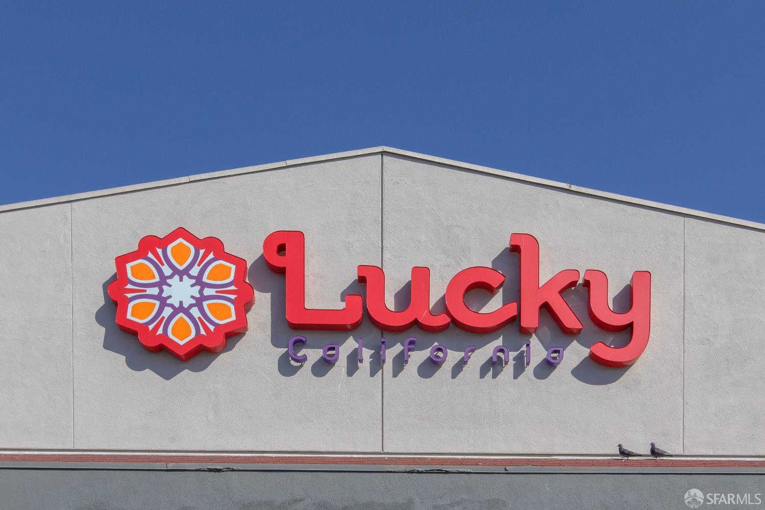 Detail Gallery Image 63 of 70 For 230 N Lake Merced Hls 4a,  San Francisco,  CA 94132 - 2 Beds | 2 Baths