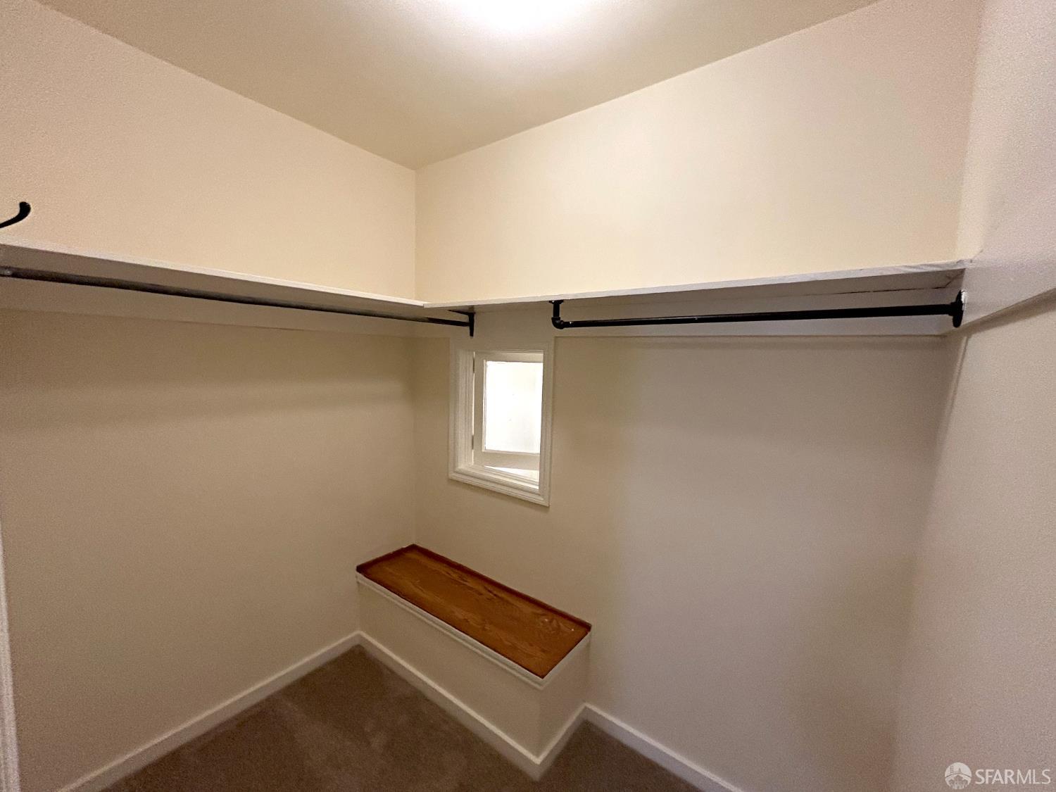 Detail Gallery Image 11 of 27 For 106 Caselli Ave #108,  San Francisco,  CA 94114 - 2 Beds | 1 Baths