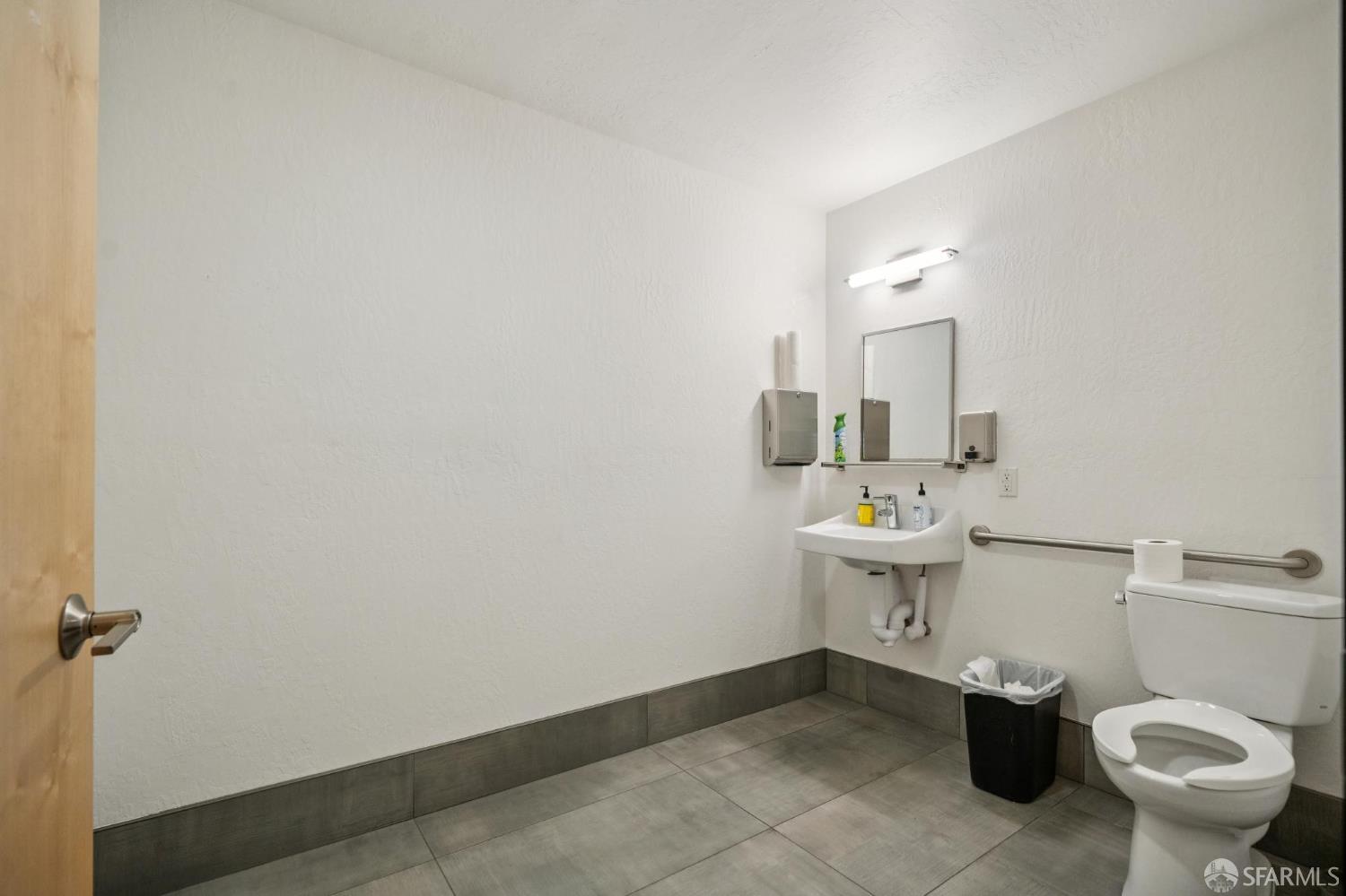 Detail Gallery Image 34 of 34 For 42 Dore St, San Francisco,  CA 94121 - – Beds | – Baths