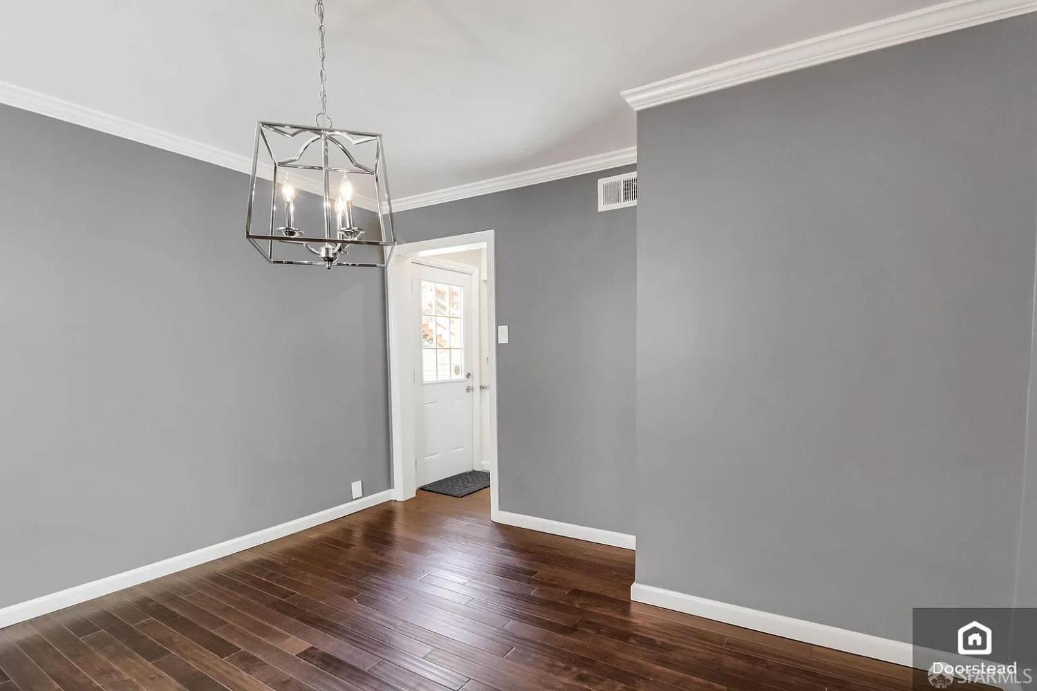 Detail Gallery Image 14 of 33 For 113 Alvarado St, Brisbane,  CA 94005 - 2 Beds | 2 Baths