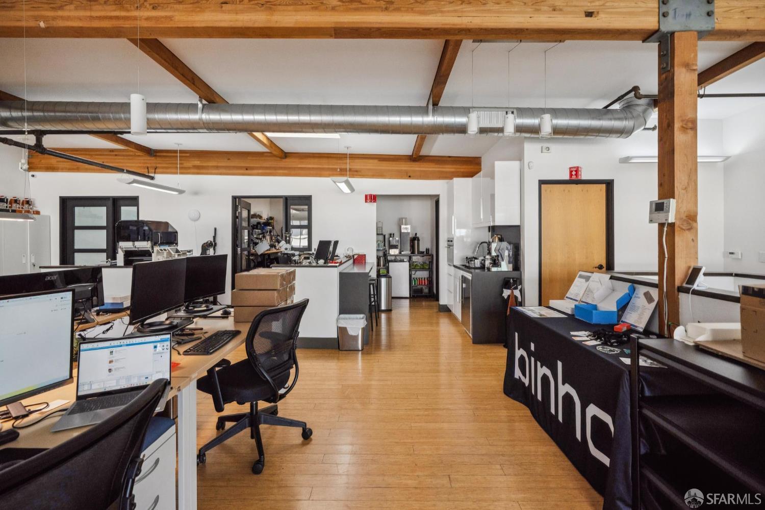 Detail Gallery Image 7 of 34 For 42 Dore St, San Francisco,  CA 94121 - – Beds | – Baths