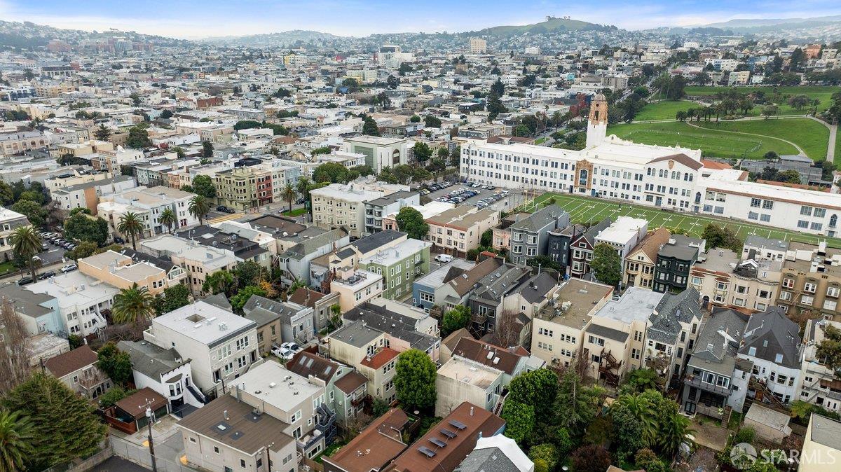 Detail Gallery Image 51 of 65 For 22 Abbey St, San Francisco,  CA 94114 - 3 Beds | 3/1 Baths