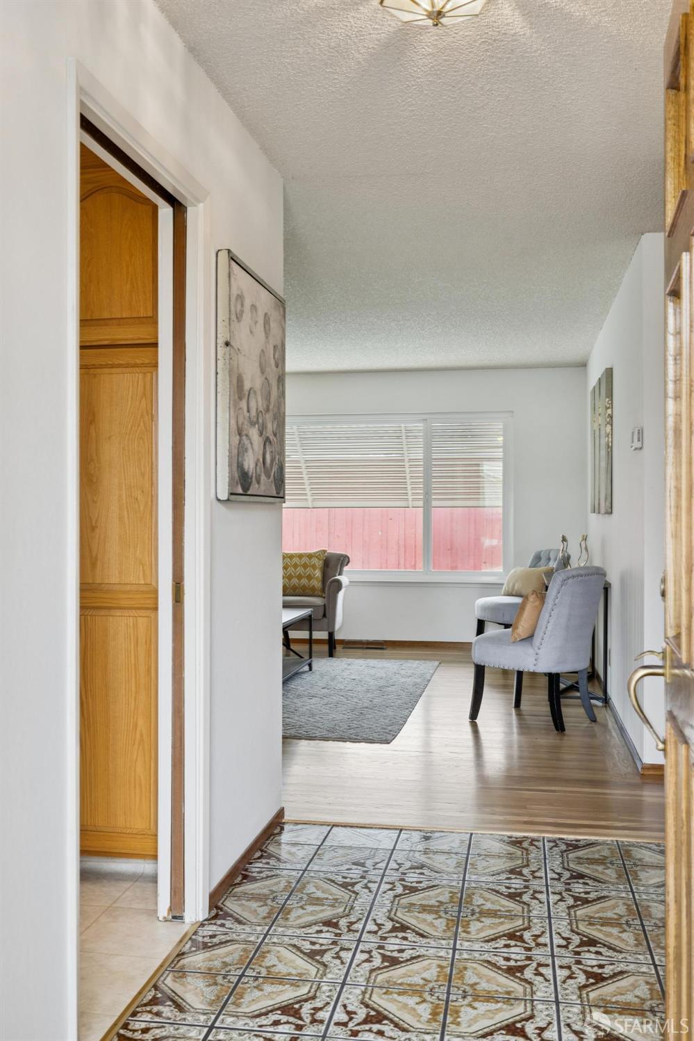 Detail Gallery Image 3 of 58 For 821 Raintree Dr, San Jose,  CA 95129 - 3 Beds | 2 Baths