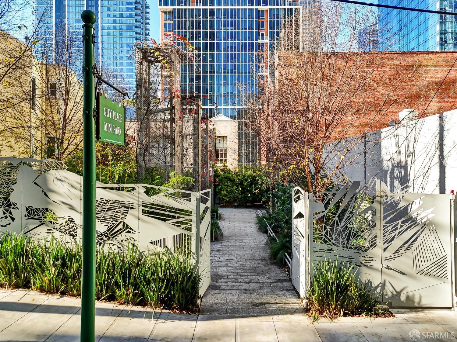 Photo #27: 426098097 Listing: Photo #27