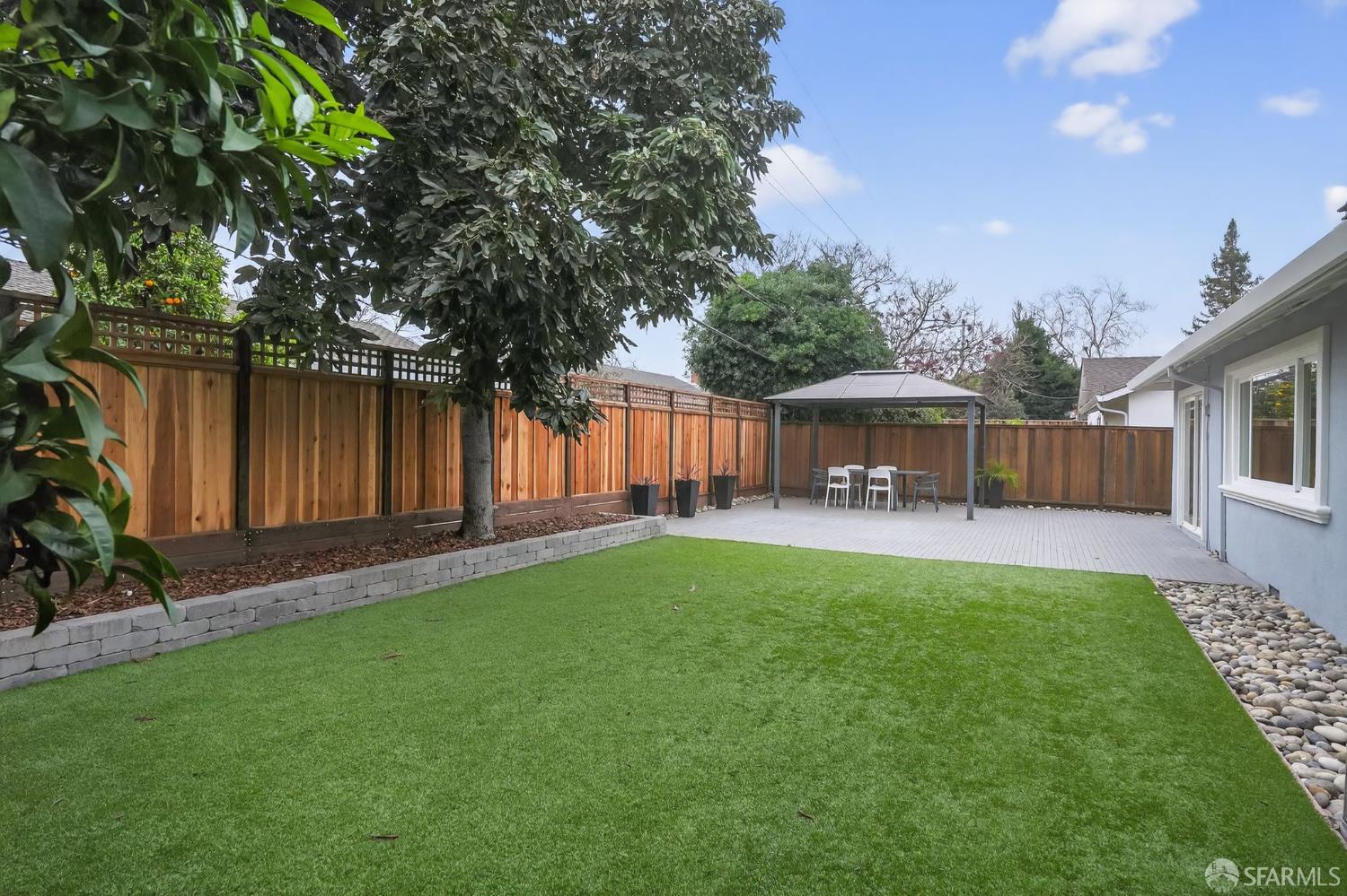 Detail Gallery Image 11 of 27 For 4576 Moran Dr, San Jose,  CA 95129 - 4 Beds | 3 Baths