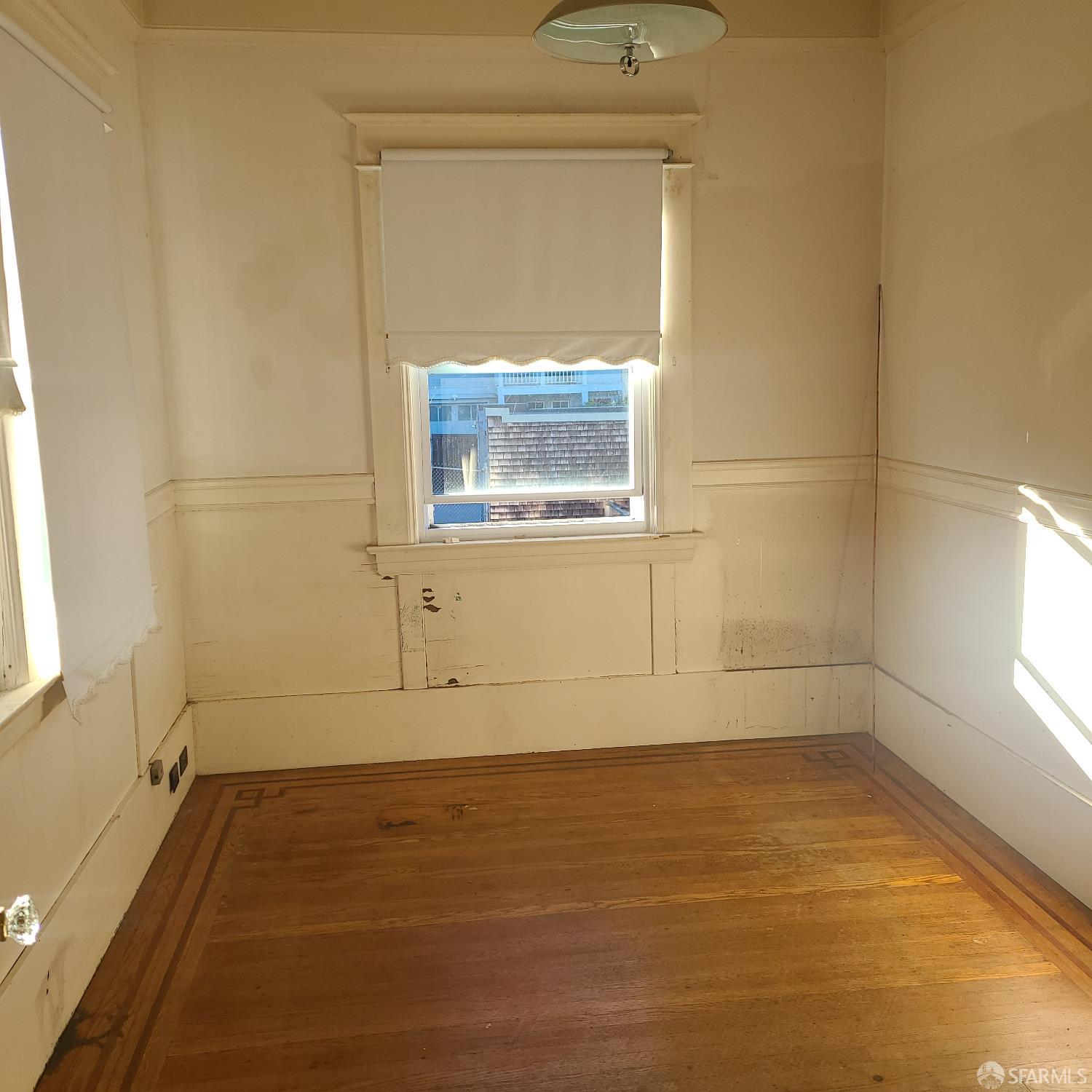 Detail Gallery Image 8 of 56 For 519 12th Ave, San Francisco,  CA 94118 - 4 Beds | 1/2 Baths