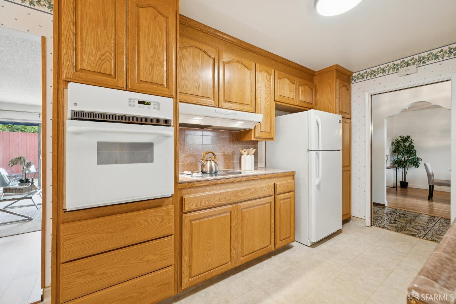 Detail Gallery Image 13 of 58 For 821 Raintree Dr, San Jose,  CA 95129 - 3 Beds | 2 Baths