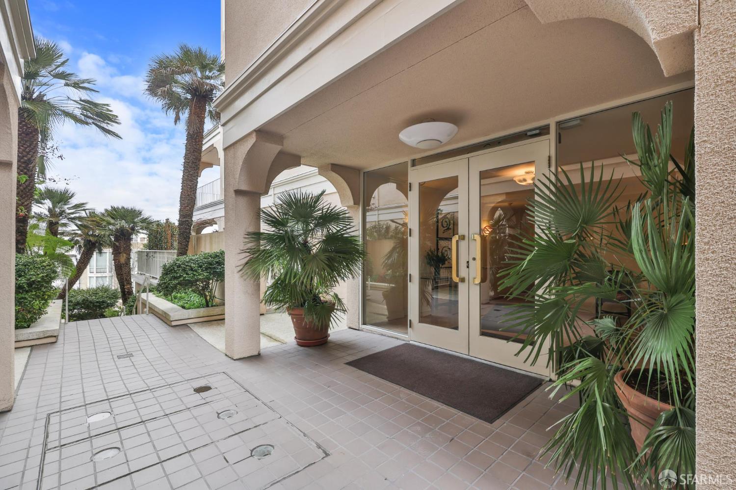 Detail Gallery Image 39 of 48 For 1150 Lombard St #18,  San Francisco,  CA 94109 - 2 Beds | 2 Baths