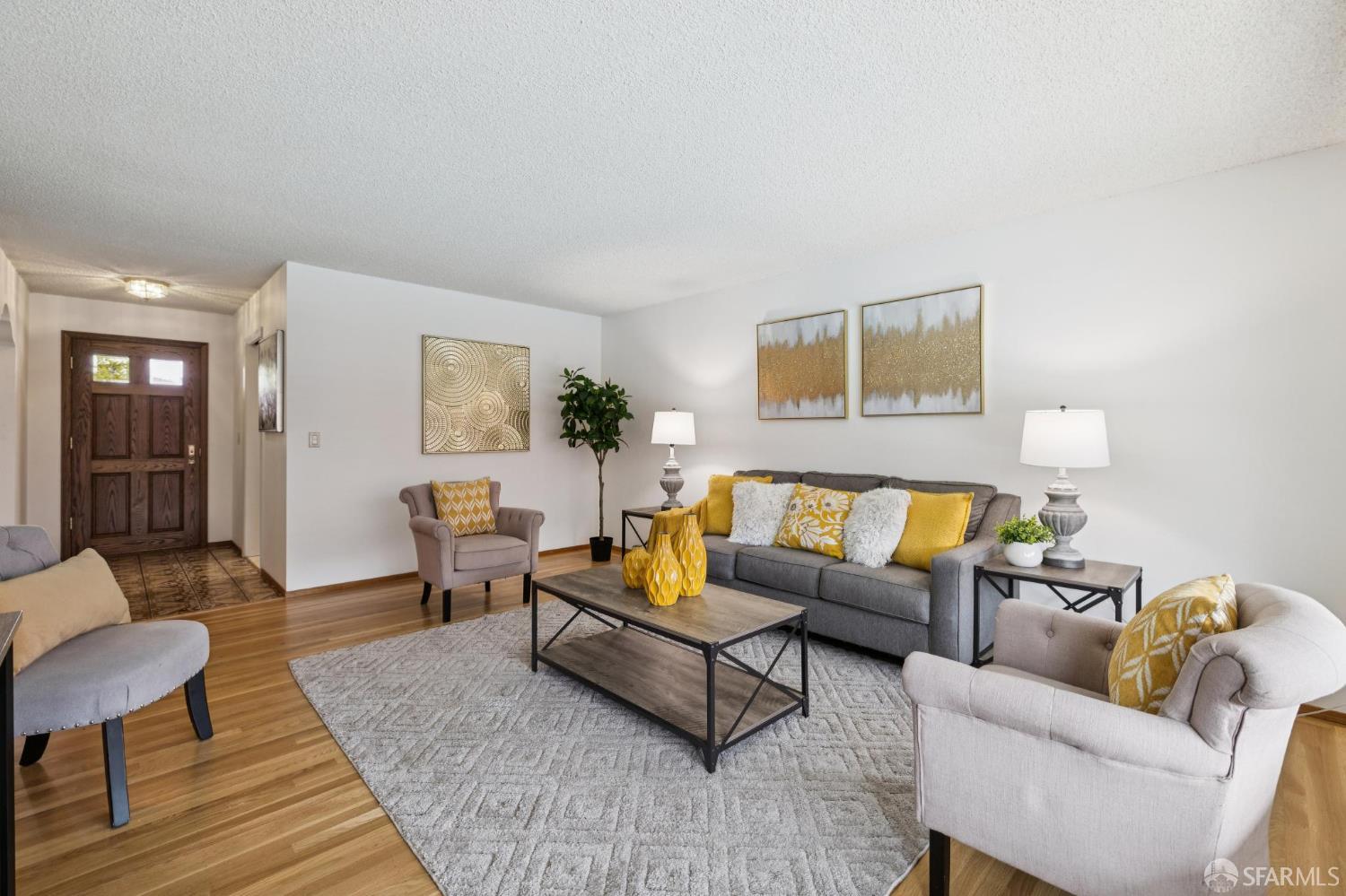 Detail Gallery Image 6 of 58 For 821 Raintree Dr, San Jose,  CA 95129 - 3 Beds | 2 Baths