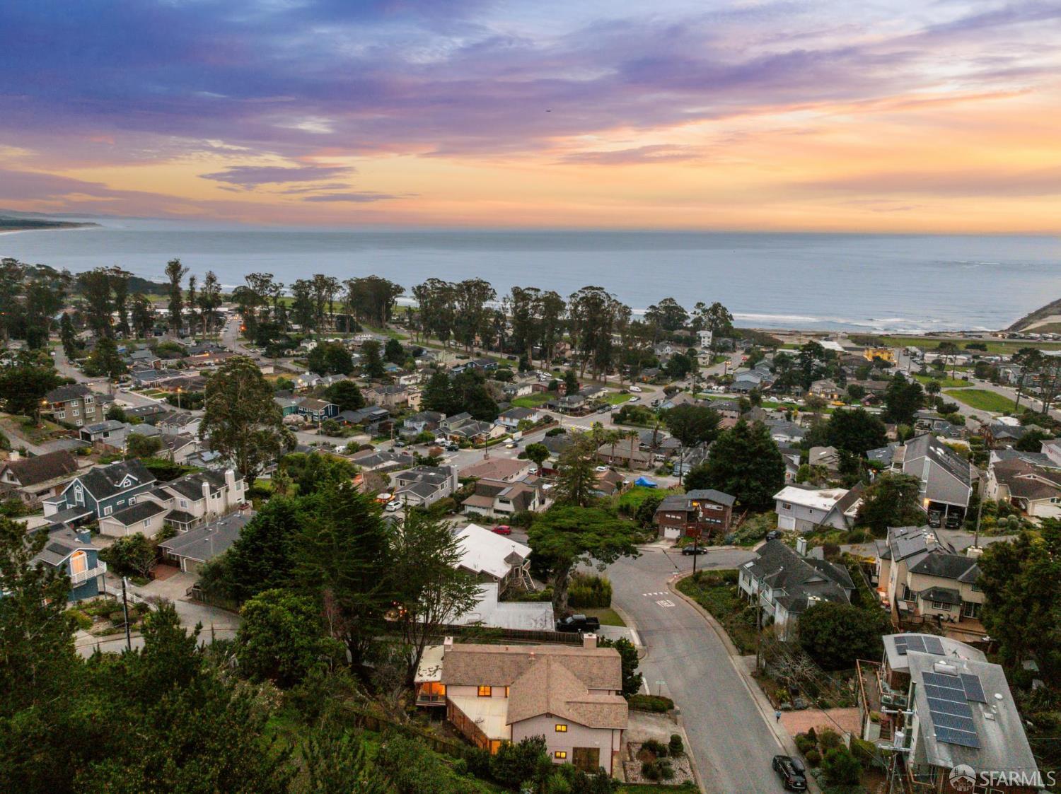 Detail Gallery Image 61 of 62 For 514 Isabella Ave, El Granada,  CA 94018 - 5 Beds | 3 Baths
