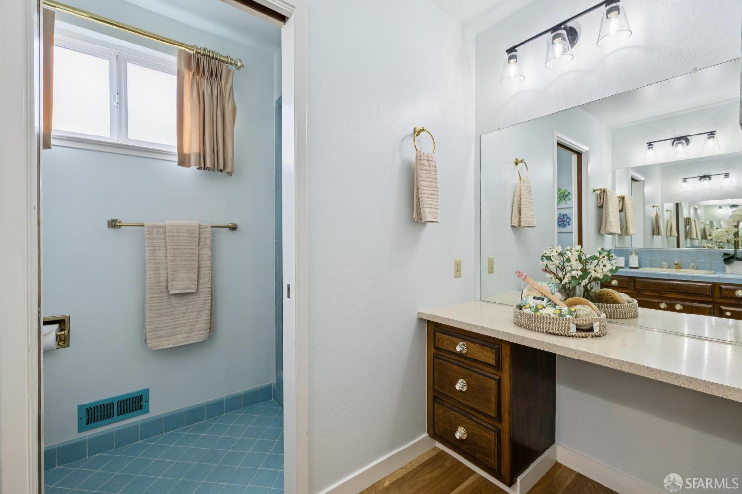 Detail Gallery Image 33 of 58 For 821 Raintree Dr, San Jose,  CA 95129 - 3 Beds | 2 Baths