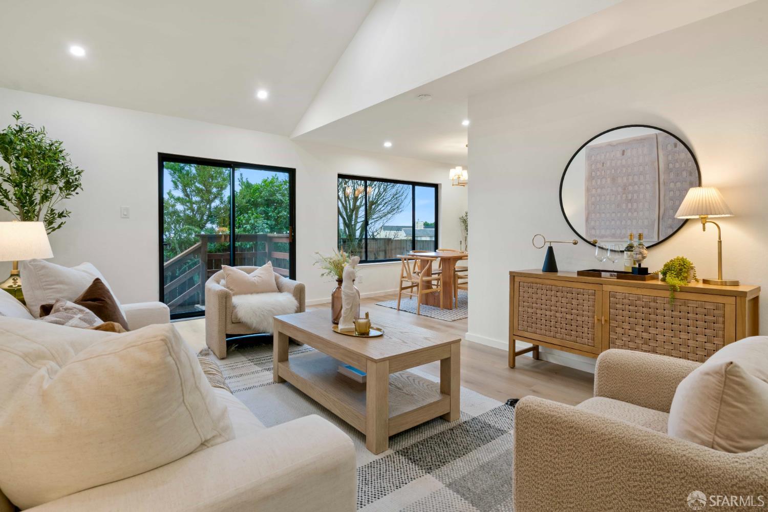 Detail Gallery Image 8 of 61 For 3948 Stein Ct, South San Francisco,  CA 94080 - 3 Beds | 2/1 Baths