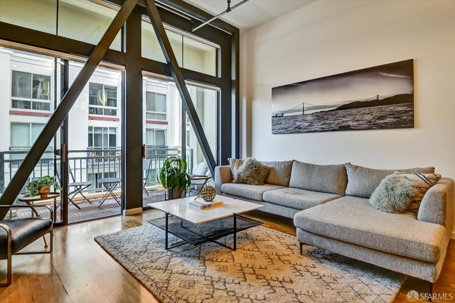 Photo #12: 426098097 Listing: Photo #12