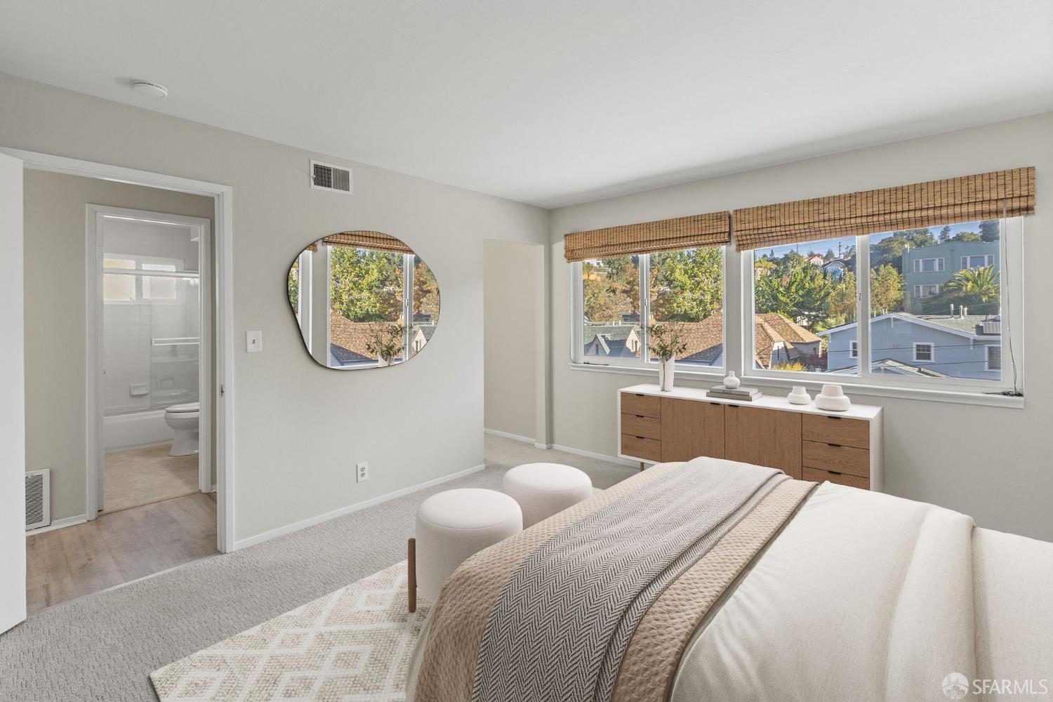 Detail Gallery Image 14 of 25 For 1059 El Centro Ave #3,  Oakland,  CA 94602 - 2 Beds | 2 Baths