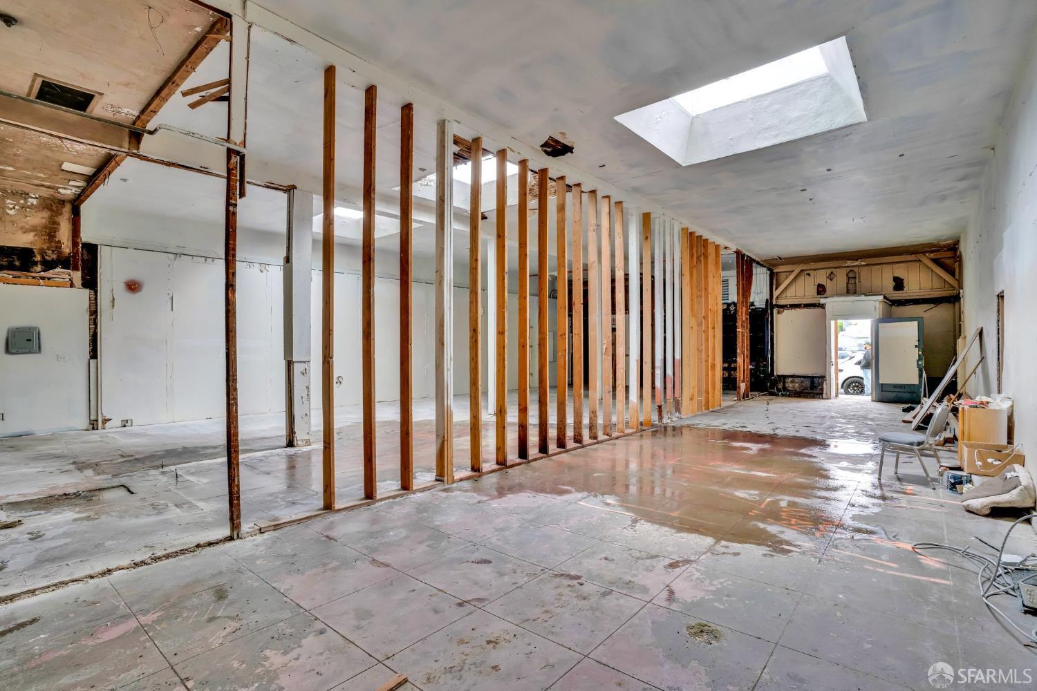 Detail Gallery Image 22 of 34 For 5300 Foothill Blvd, Oakland,  CA 94601 - – Beds | – Baths