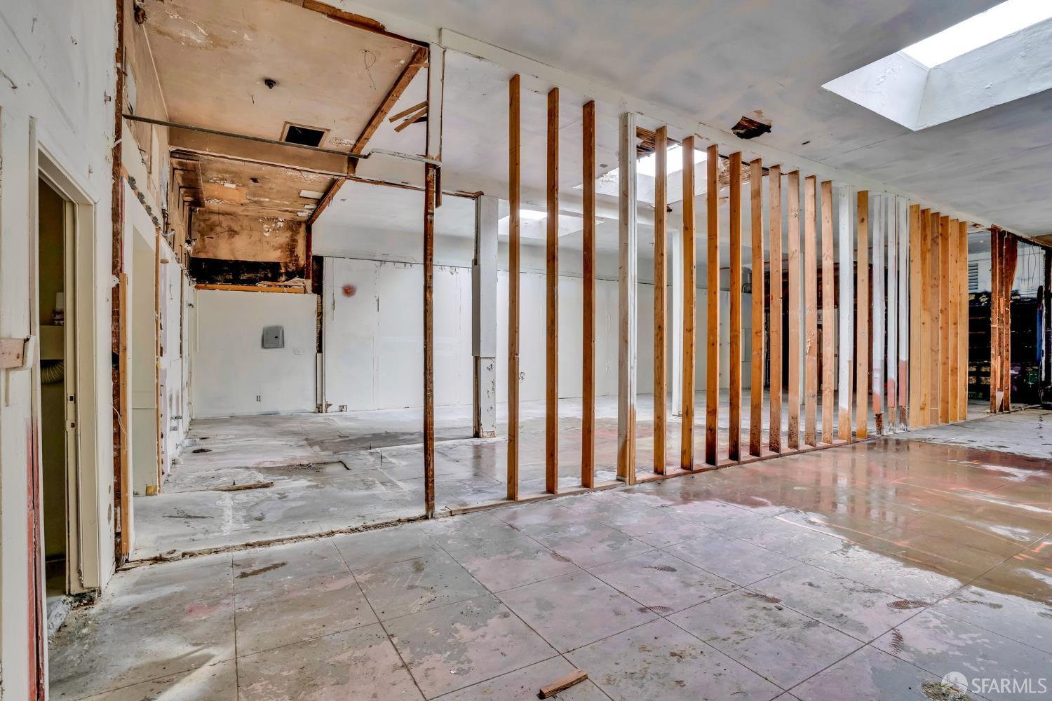 Detail Gallery Image 23 of 34 For 5300 Foothill Blvd, Oakland,  CA 94601 - – Beds | – Baths