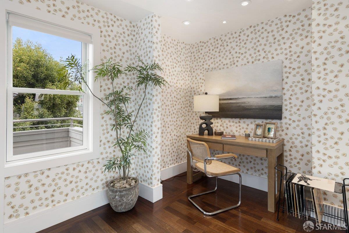 Detail Gallery Image 35 of 65 For 22 Abbey St, San Francisco,  CA 94114 - 3 Beds | 3/1 Baths