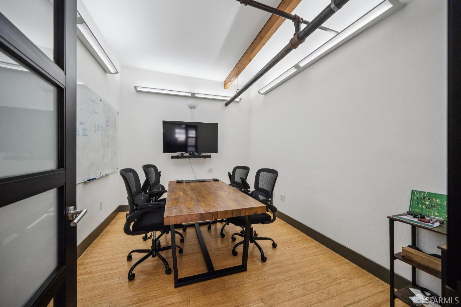 Detail Gallery Image 17 of 34 For 42 Dore St, San Francisco,  CA 94121 - – Beds | – Baths