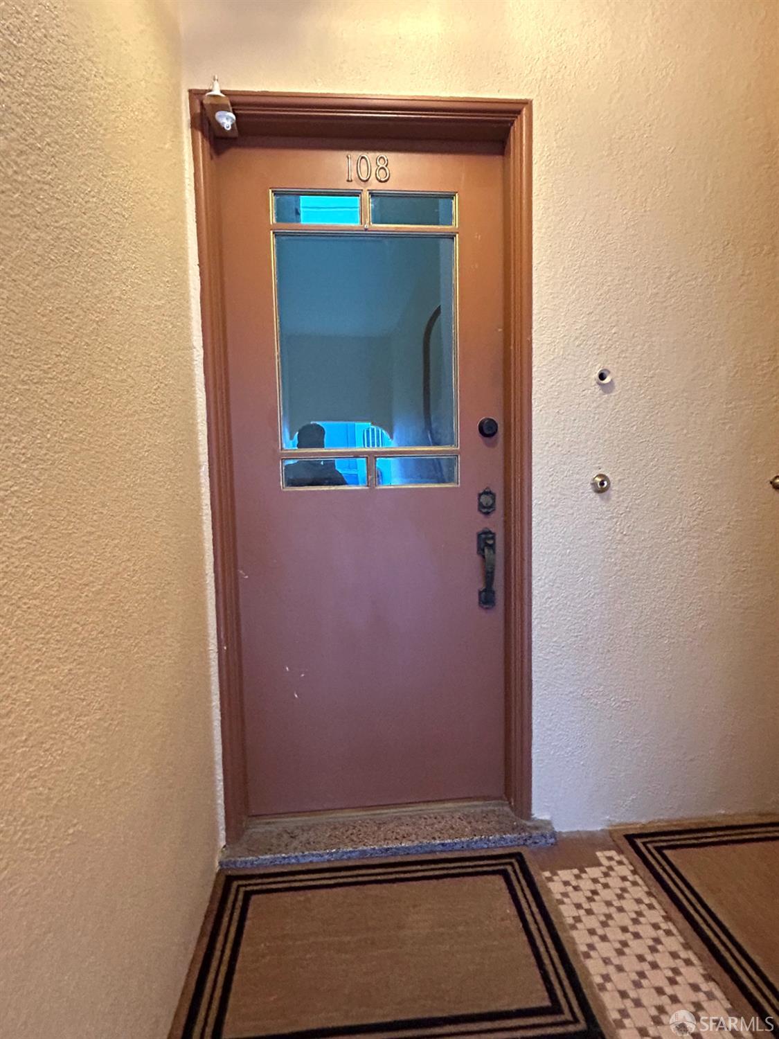 Detail Gallery Image 22 of 27 For 106 Caselli Ave #108,  San Francisco,  CA 94114 - 2 Beds | 1 Baths