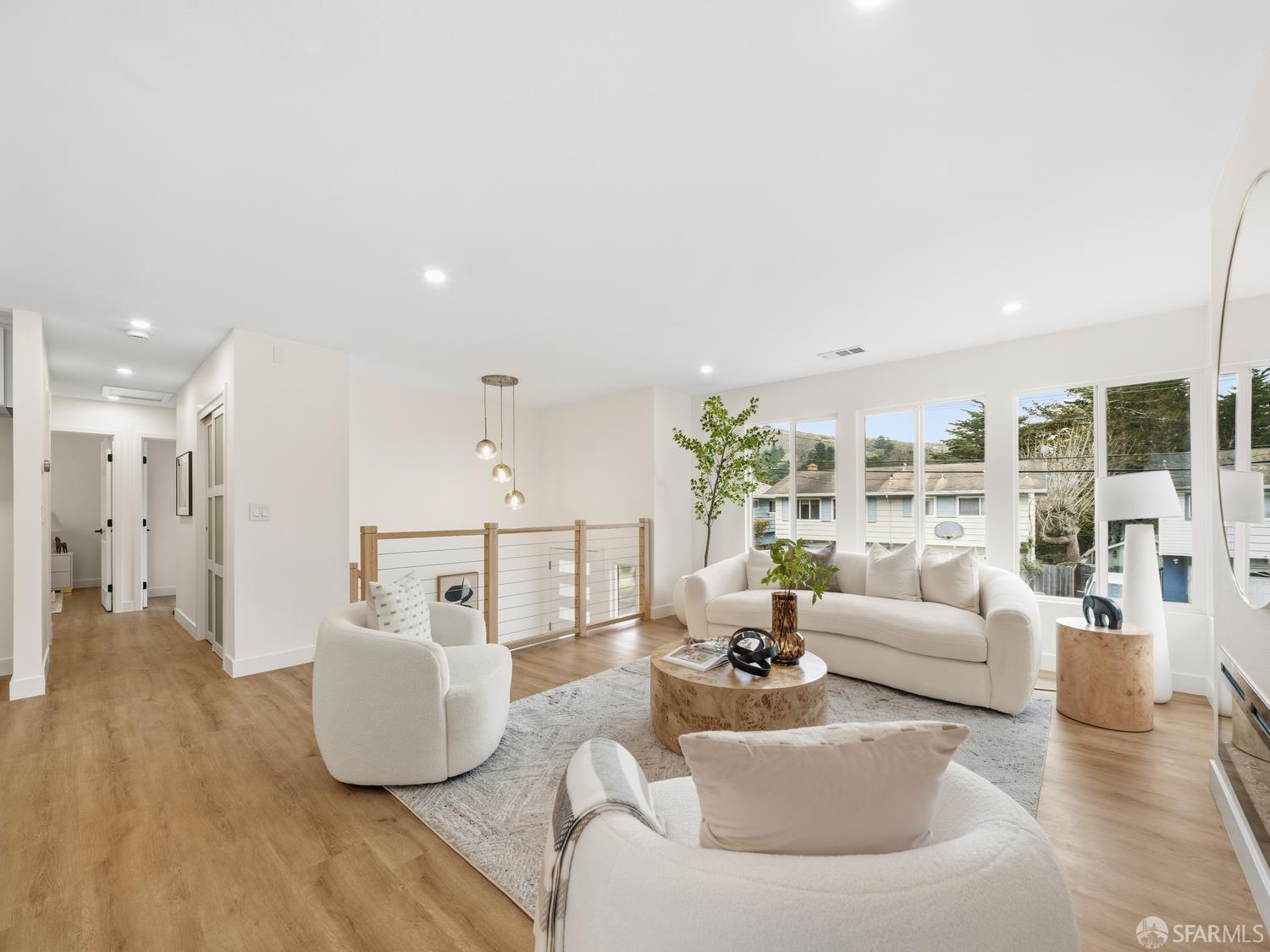 Detail Gallery Image 21 of 26 For 1107 Mason Dr, Pacifica,  CA 94404 - 4 Beds | 3 Baths