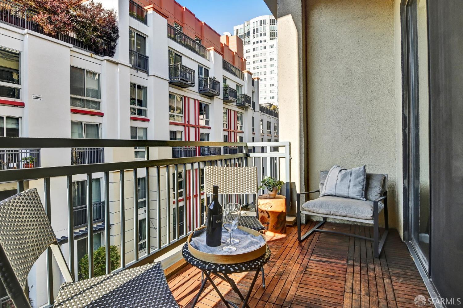 Photo #16: 426098097 Listing: Photo #16