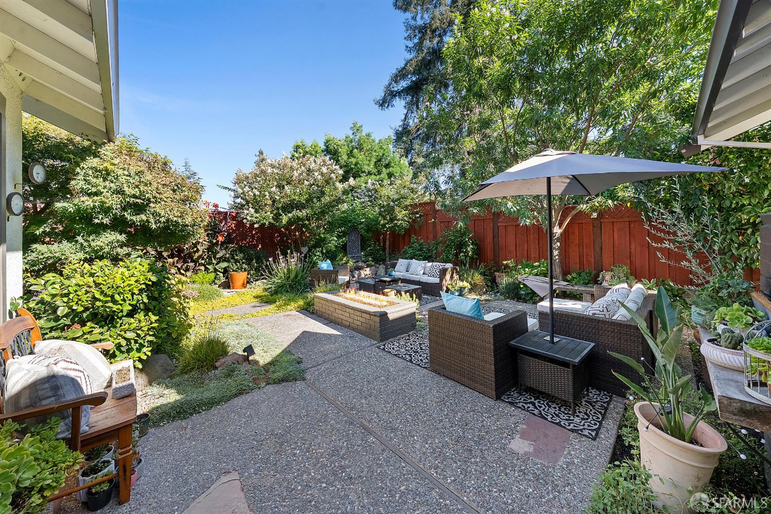 Detail Gallery Image 35 of 39 For 3299 Runnymede Ct, Pleasanton,  CA 94588 - 4 Beds | 2 Baths