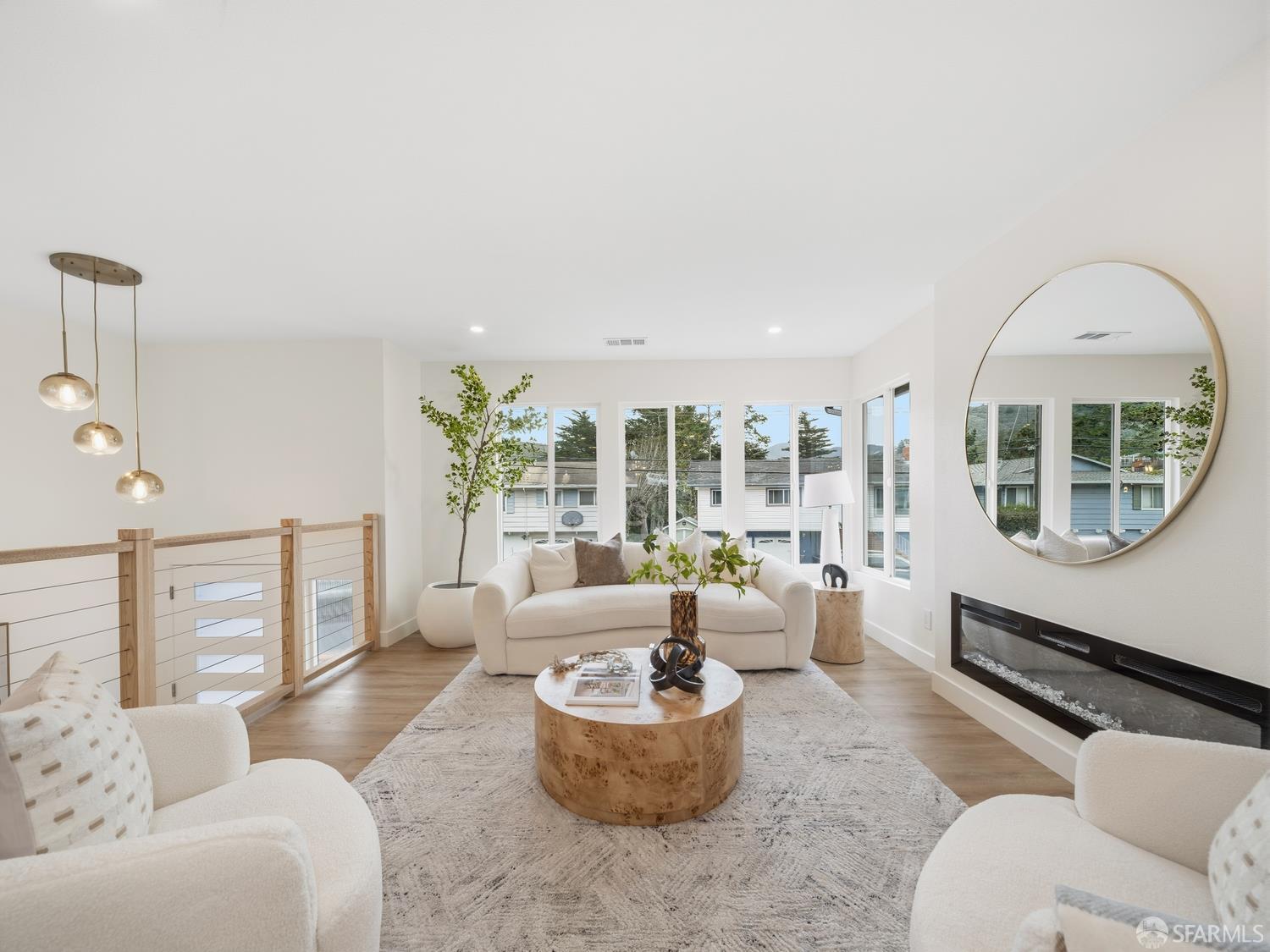 Detail Gallery Image 22 of 26 For 1107 Mason Dr, Pacifica,  CA 94404 - 4 Beds | 3 Baths