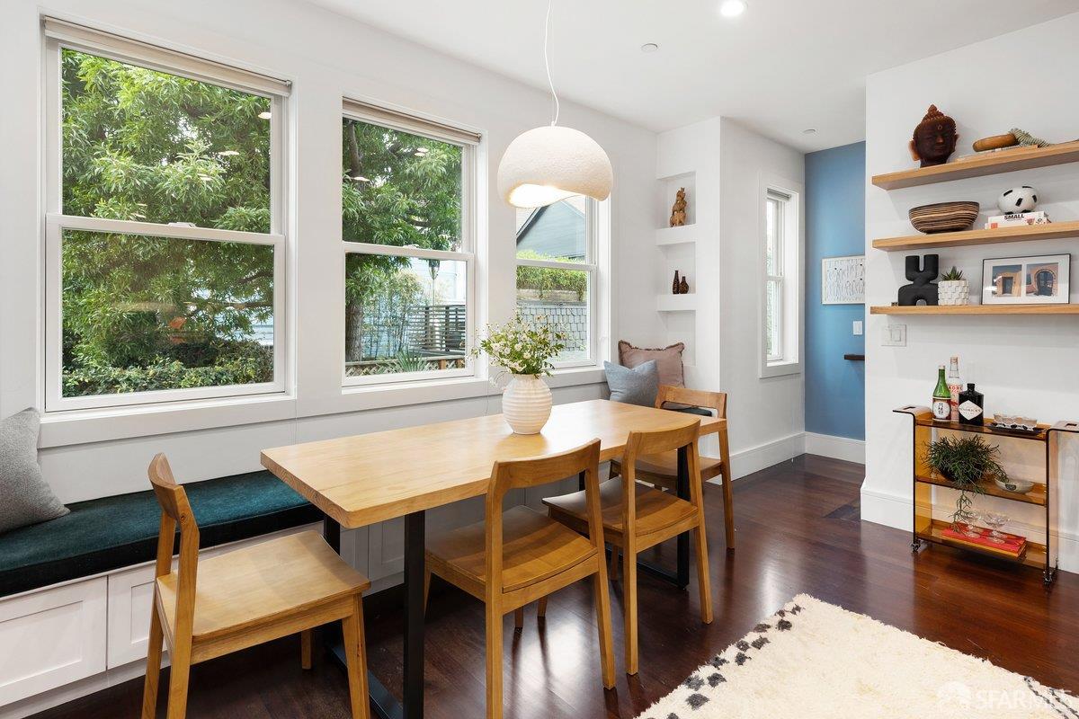 Detail Gallery Image 7 of 65 For 22 Abbey St, San Francisco,  CA 94114 - 3 Beds | 3/1 Baths