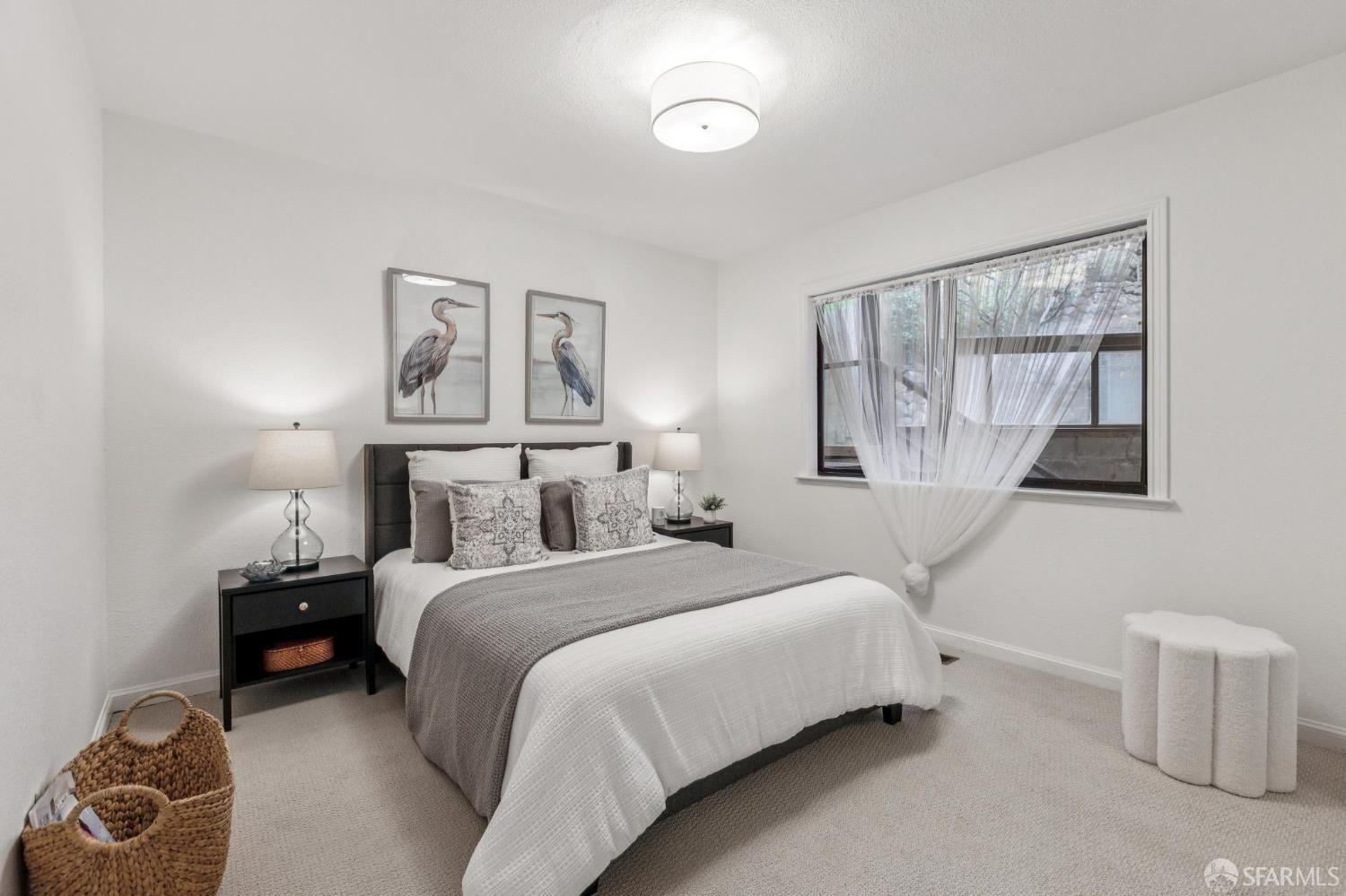 Detail Gallery Image 42 of 62 For 514 Isabella Ave, El Granada,  CA 94018 - 5 Beds | 3 Baths