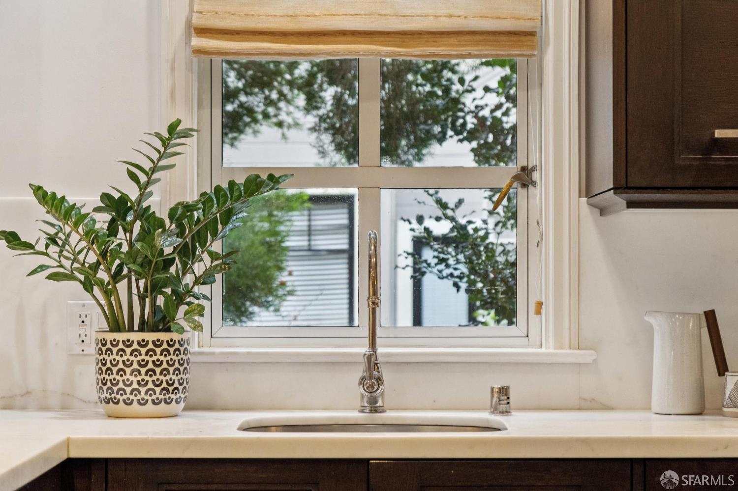 Detail Gallery Image 14 of 48 For 1150 Lombard St #18,  San Francisco,  CA 94109 - 2 Beds | 2 Baths