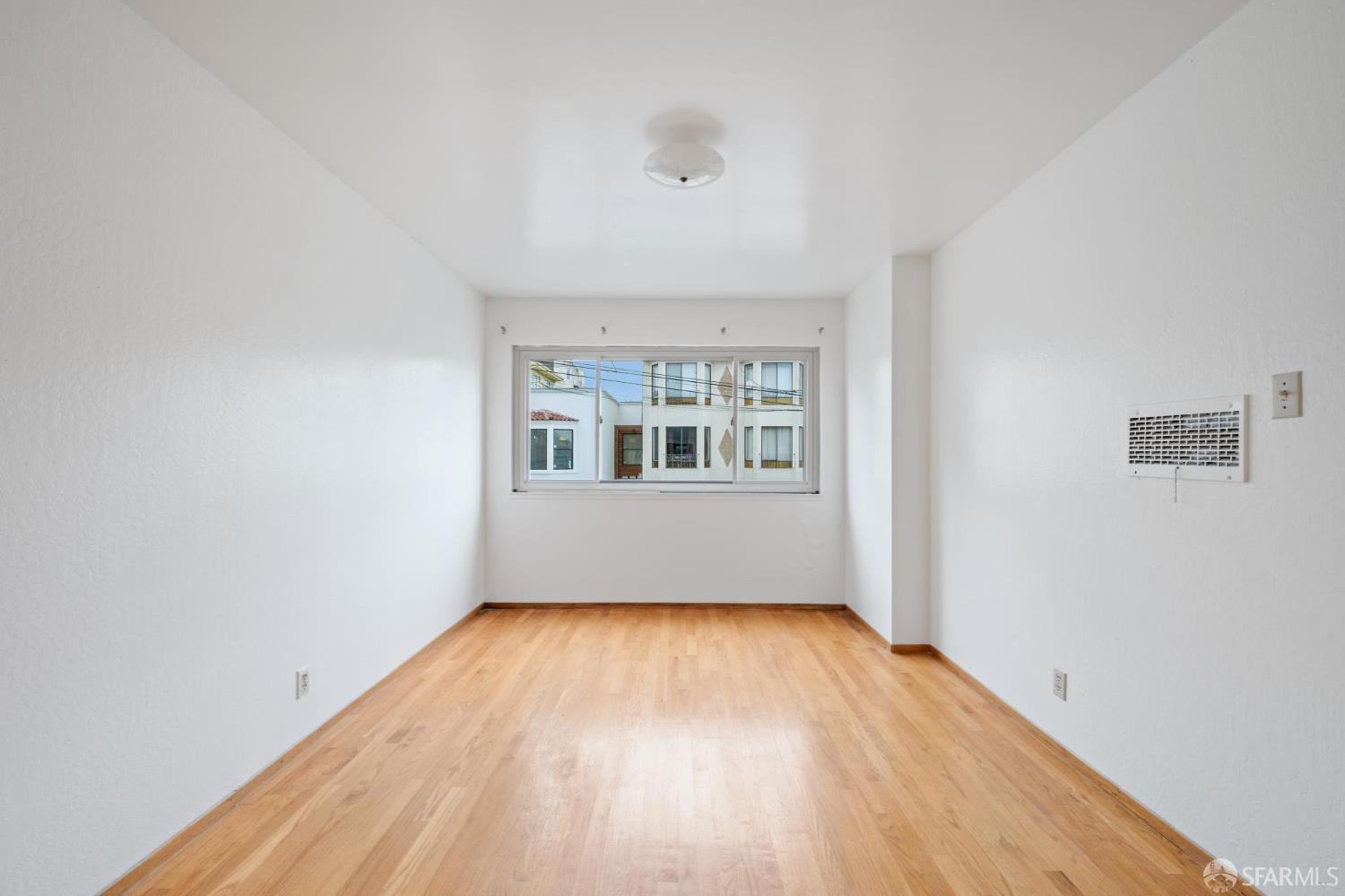 Detail Gallery Image 9 of 58 For 474 27th Ave, San Francisco,  CA 94121 - – Beds | – Baths