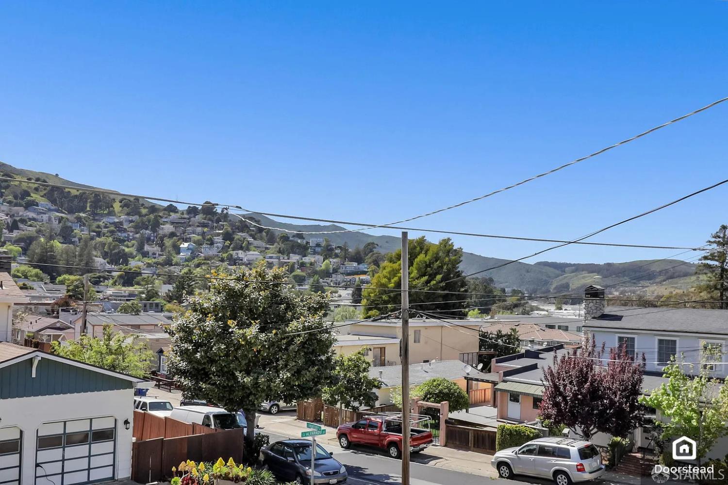 Detail Gallery Image 30 of 33 For 113 Alvarado St, Brisbane,  CA 94005 - 2 Beds | 2 Baths