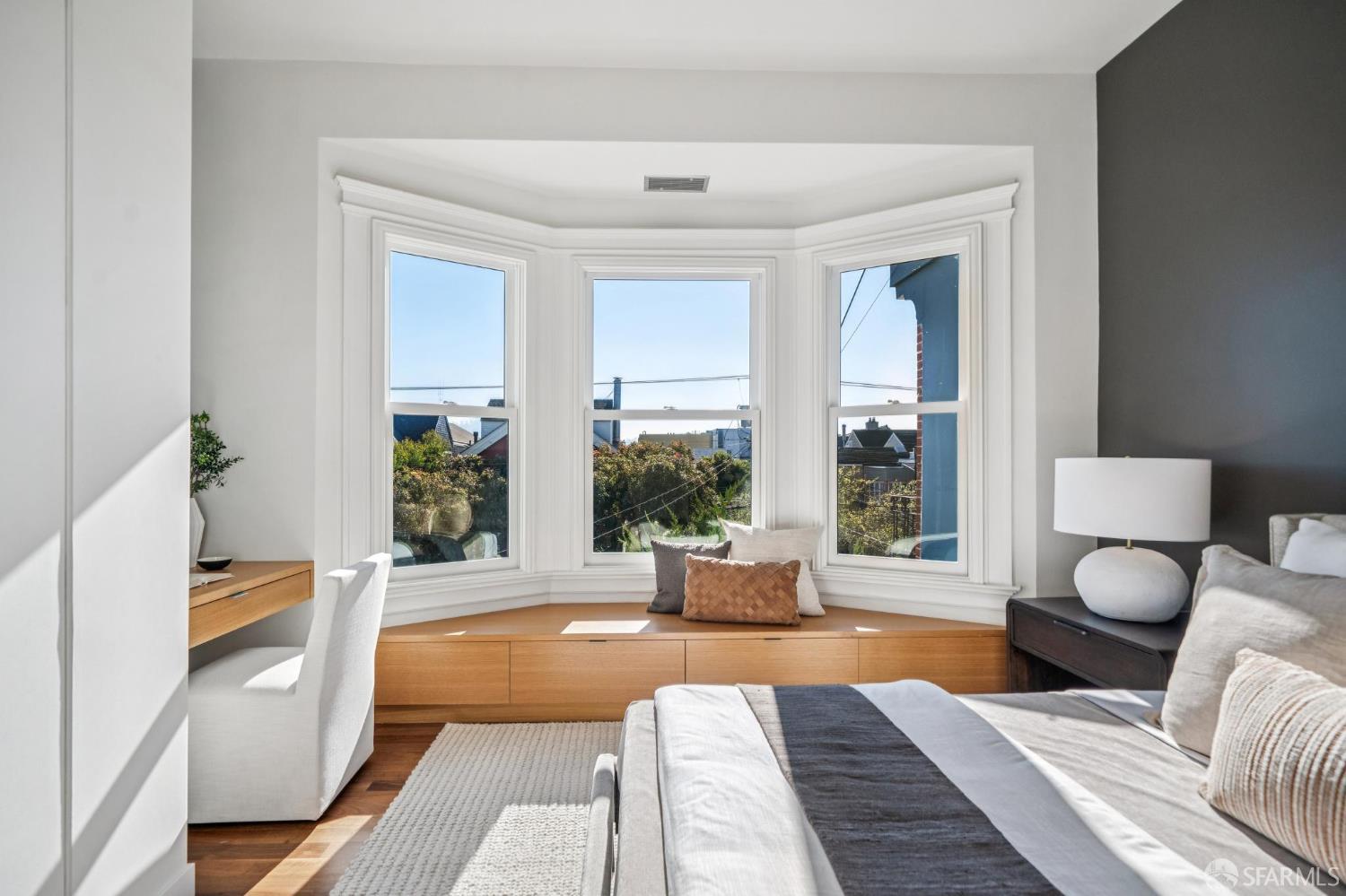 Detail Gallery Image 41 of 79 For 726 Lake St, San Francisco,  CA 94118 - 3 Beds | 3/1 Baths