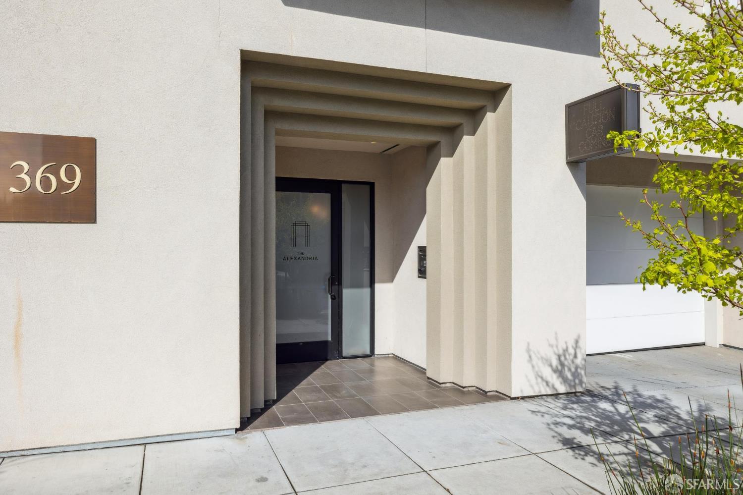 Photo #2: 426096537 Listing: Photo #2