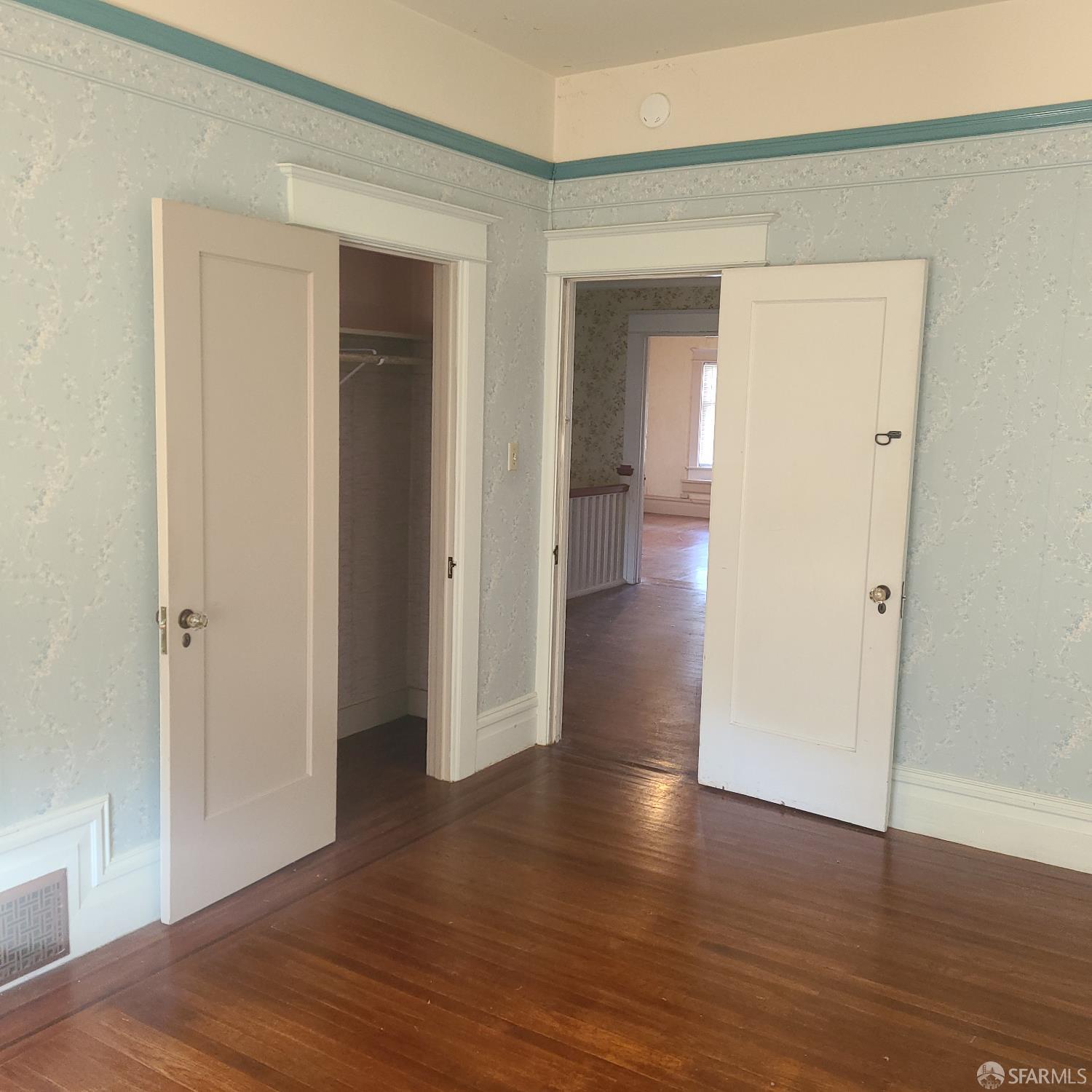 Detail Gallery Image 17 of 56 For 519 12th Ave, San Francisco,  CA 94118 - 4 Beds | 1/2 Baths